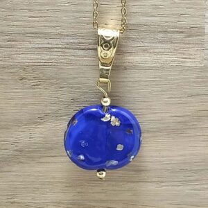 Pendentif Indigo Eau - Pluie d’Étoiles Silencieuses