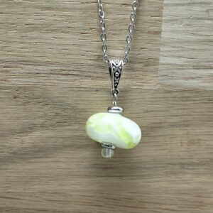 Pendentif Vert Bois - Bouton verdoyant
