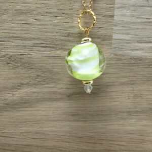 Pendentif Vert Bois - Mouvement verdoyant