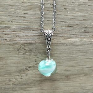 Pendentif Vert Bois - Brume de Feuille